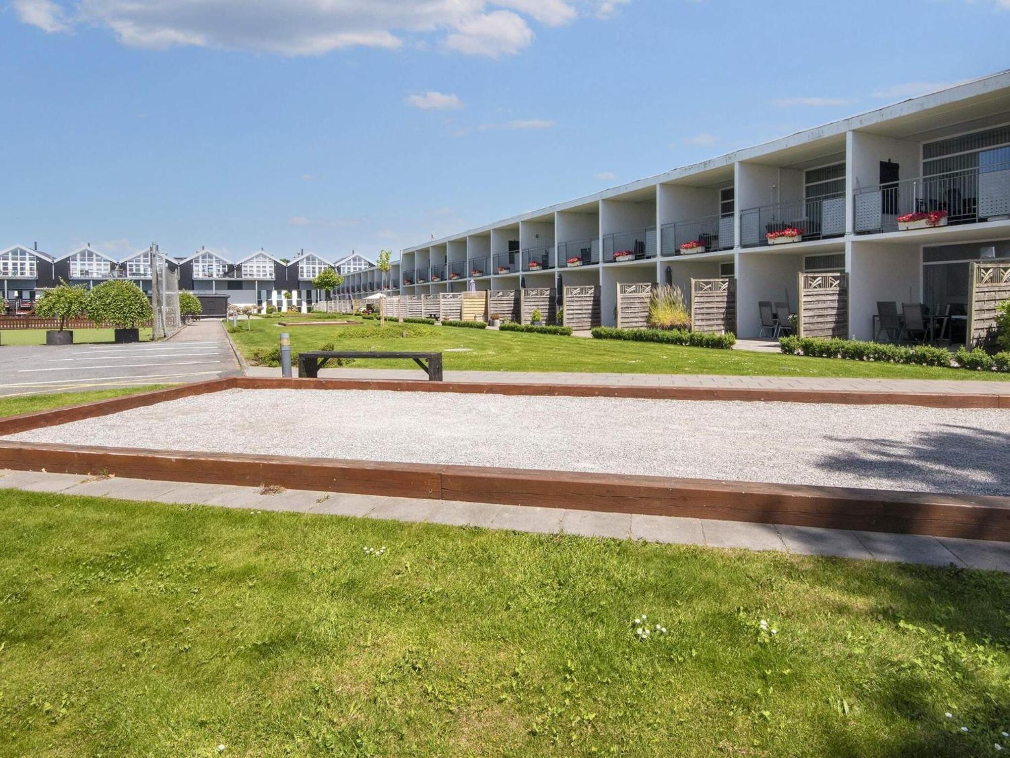 6 Person Holiday Home On A Holiday Park In Glesborg Exteriör bild